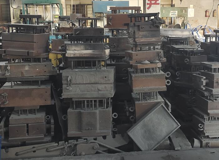 Ano ang pagkakaiba sa pagitan ng gravity die casting at mababang presyon die casting?